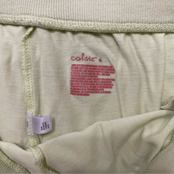 Colsie Women's Yellow Lounge Set w/ Crop Top & Shorts Sz Small - Picture 3 of 8